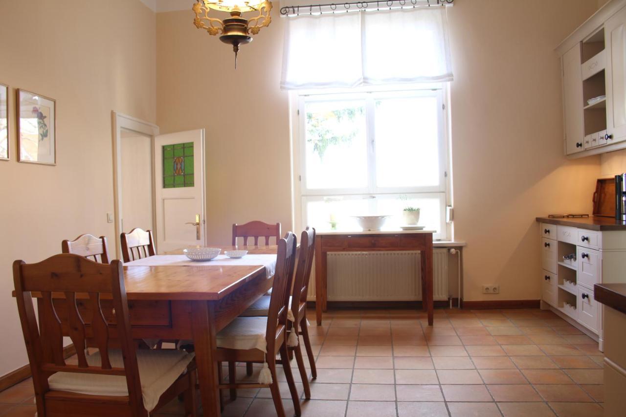 Am Bruehl Apartment